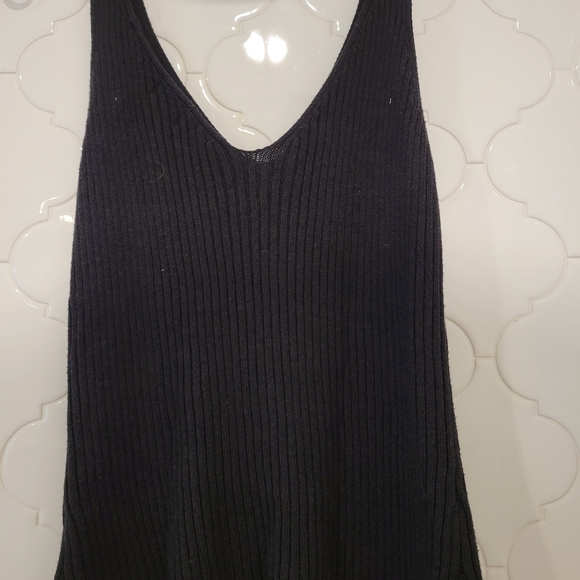 INC International Concepts Black Knit Sweater Tank - Picture 2 of 3